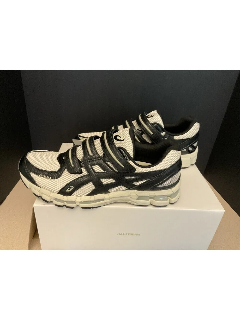 New! Mens ASICS HAL STUDIOS x GEL-KAYANO 20 Athletic Shoes. Size 11. Awesome!
